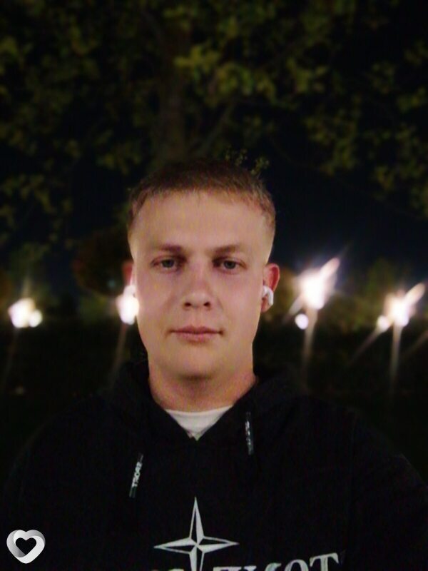 Владимир, 25, Краснодаре — анкета №4175363