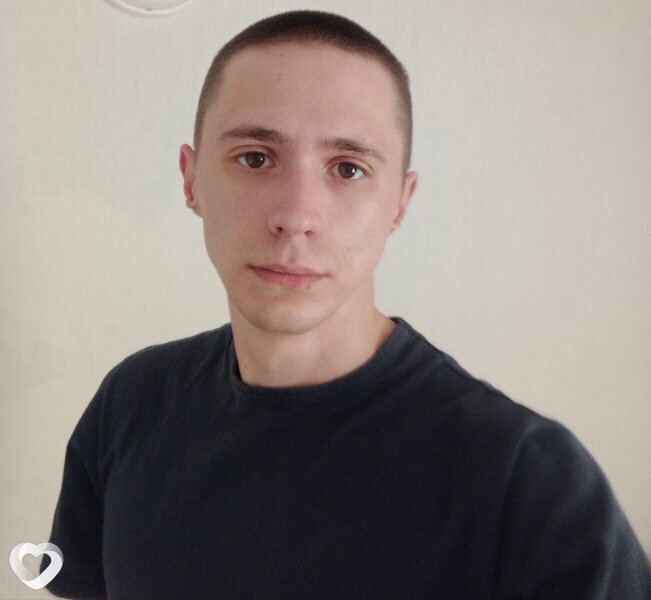 Лёша, 26, Бийске — анкета №4175442