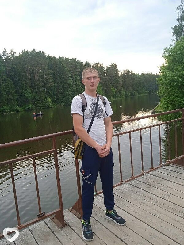 Дима, 26, Москве — анкета №4175510