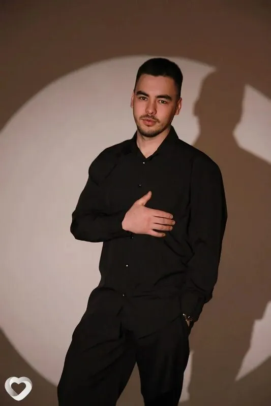 Рустам, 23, Барнауле — анкета №4175805