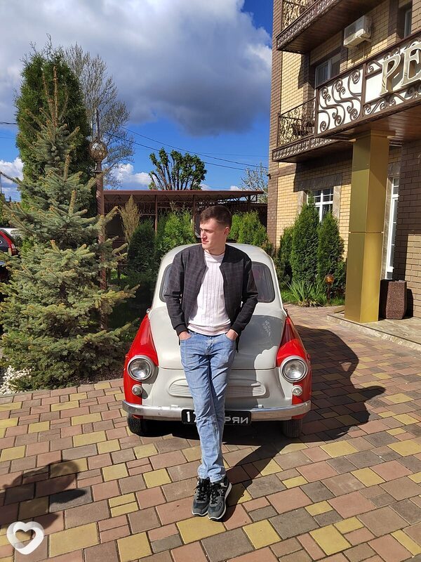 Дмитрий, 22, Саратове — анкета №4176218