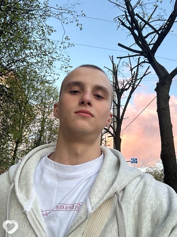 Никита, 21, Ярославле — анкета №4176195