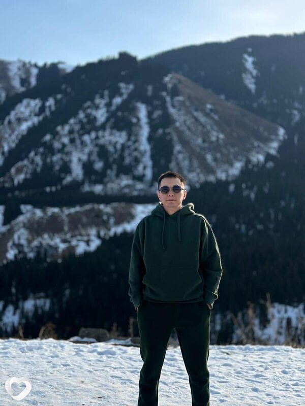 Adil, 28, Алматы — анкета №4176712