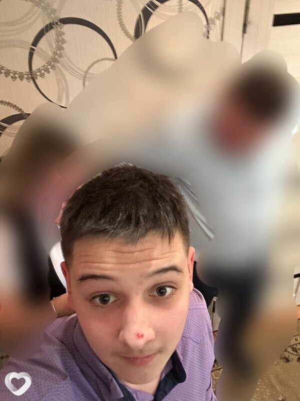 Максим, 18, Тамбове — анкета №4176969