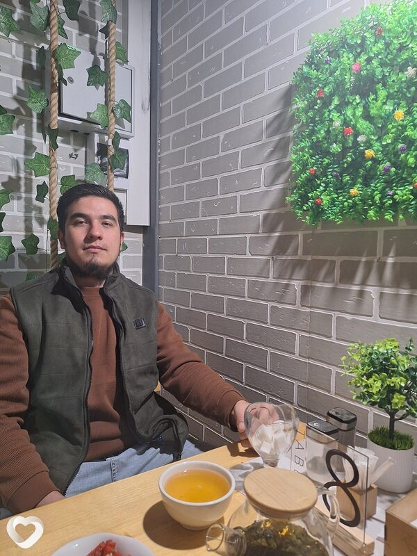 Ботирхон, 22, Обнинске — анкета №4176974