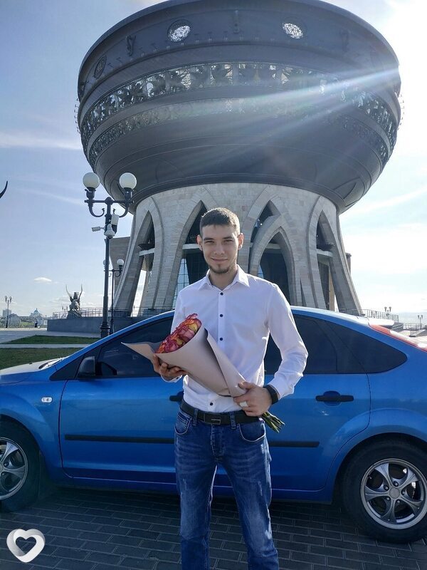 Антон, 31, Стаханове — анкета №4177126