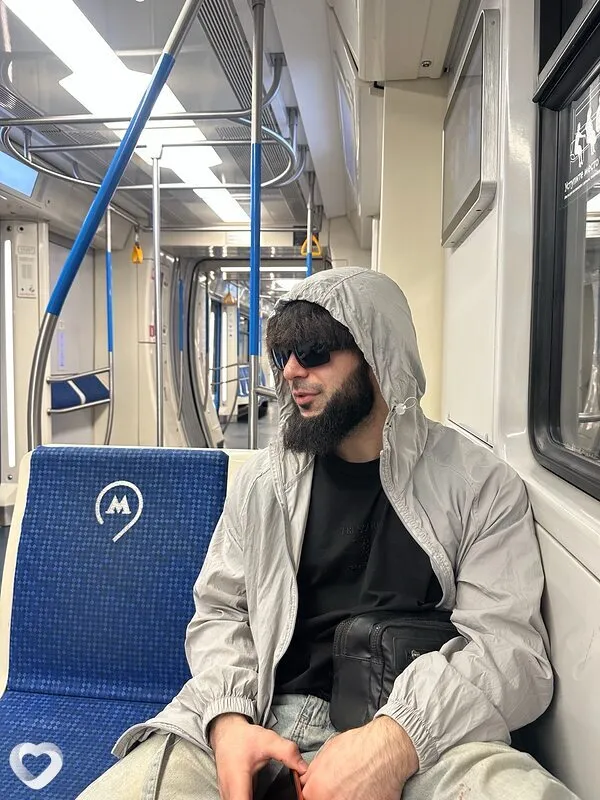 Ньютон, 26, Москве — анкета №4177128