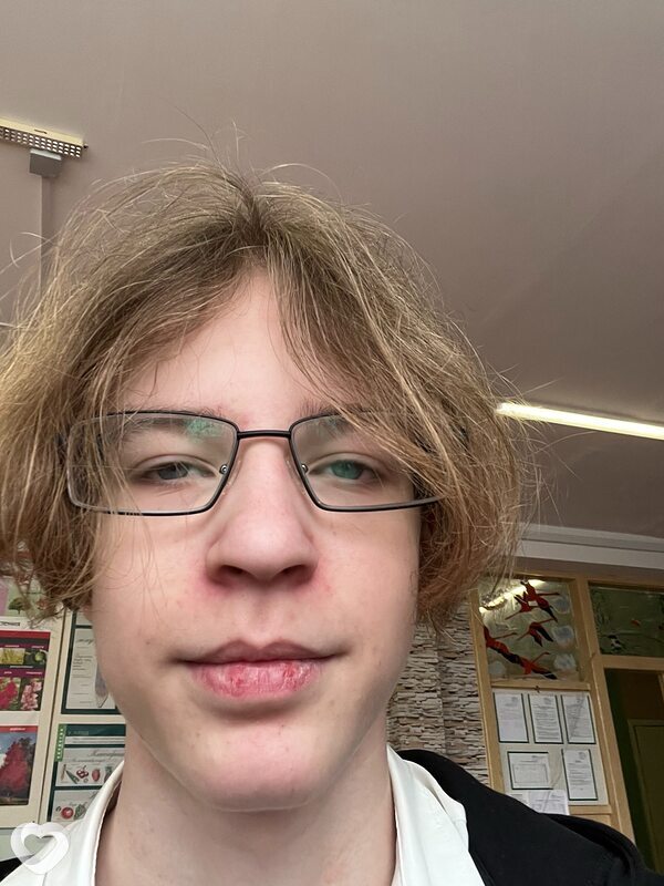 Кирилл, 18, Керчи — анкета №4177201