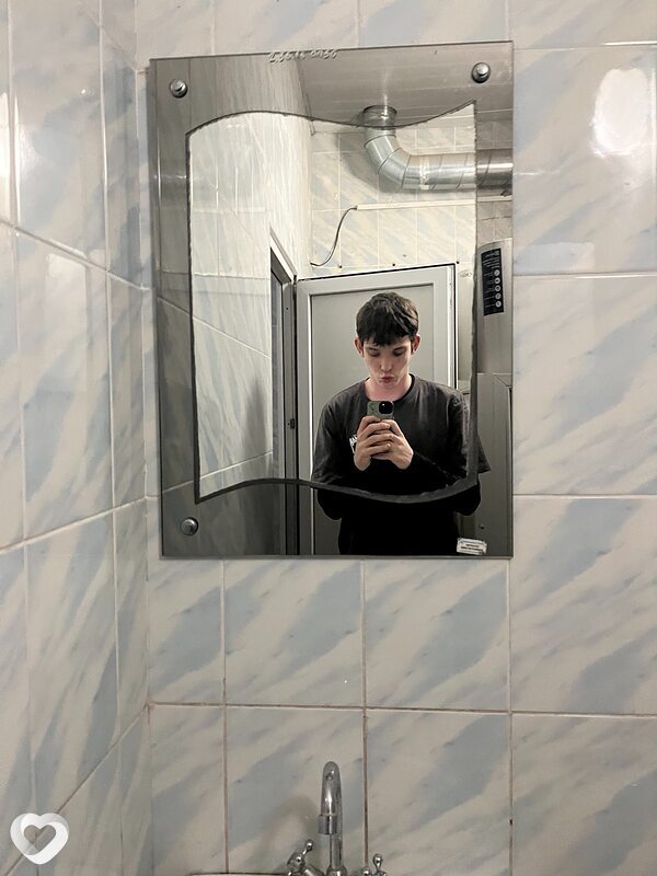 Кирилл, 18, Волжском — анкета №4177257