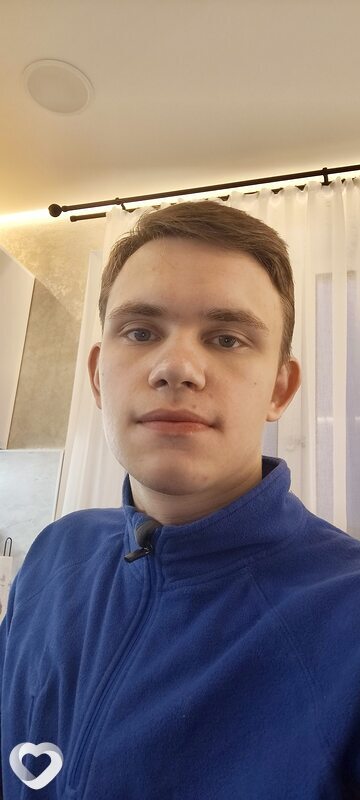Артем, 20, Смоленске — анкета №4177459