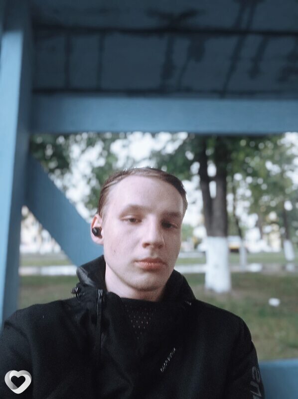 Ярослав, 19, Калинковичах — анкета №4177634