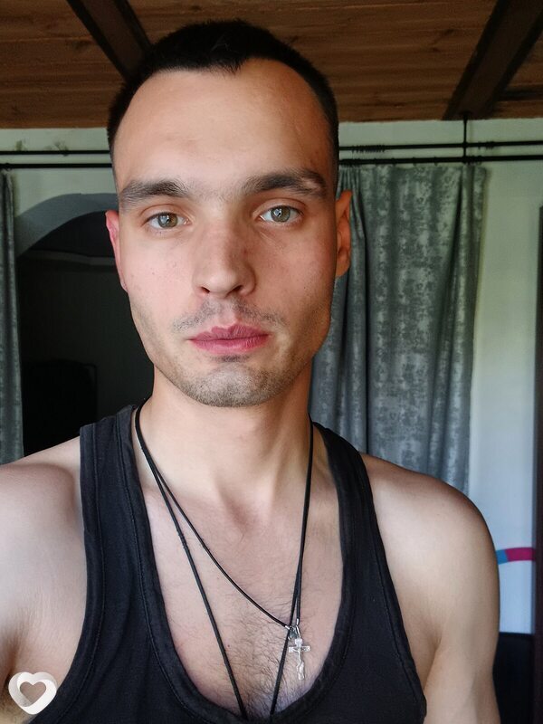Владислав, 23, Барнауле — анкета №4178071