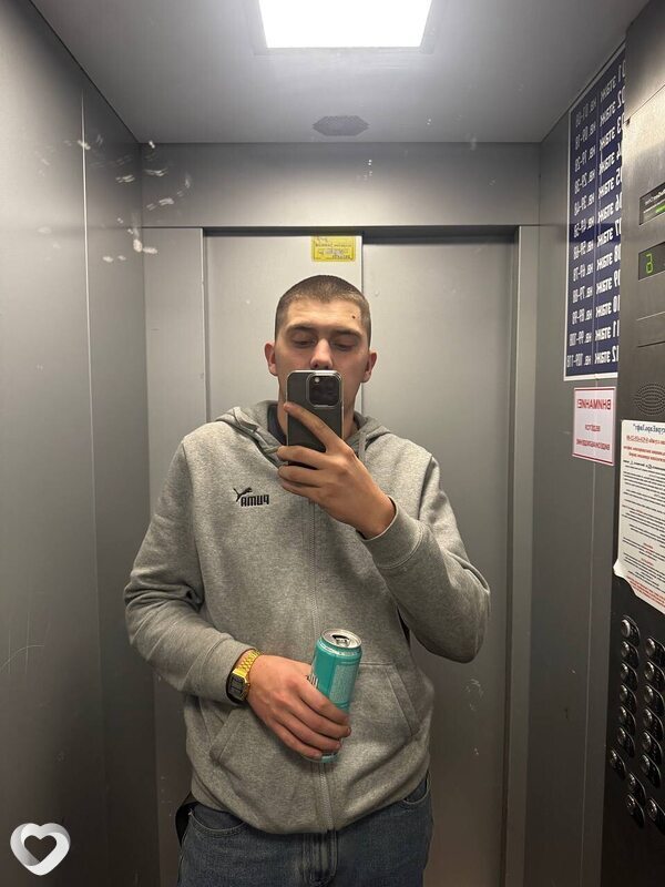 Павел, 20, Уссурийске — анкета №4178423