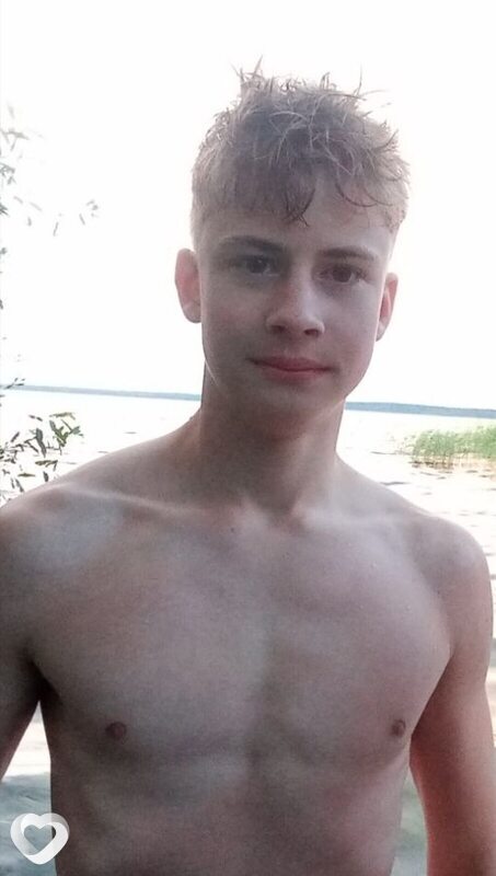 Сергей, 21, Бресте — анкета №4178226
