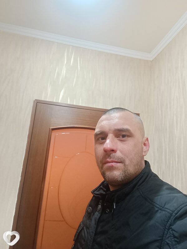 Саня, 41, Азове — анкета №4178345
