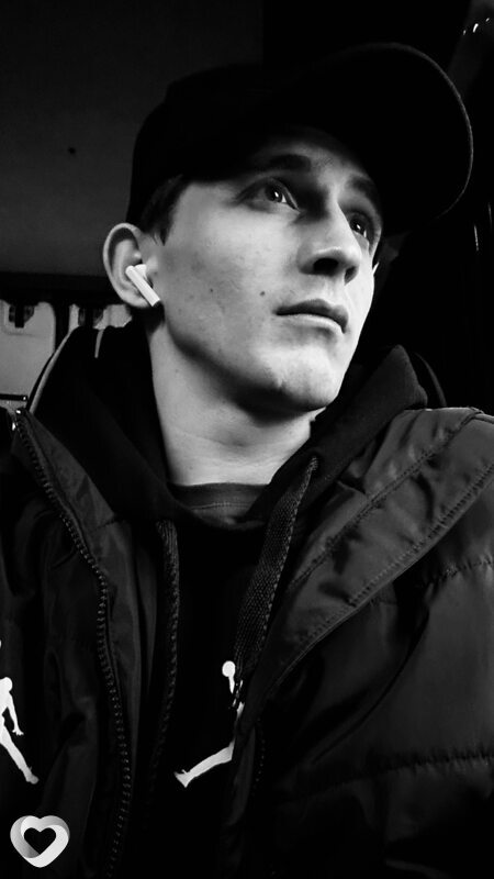 Антон, 24, Химках — анкета №4179047