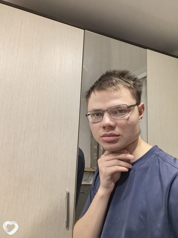 Алексей, 21, Ангарске — анкета №4179001