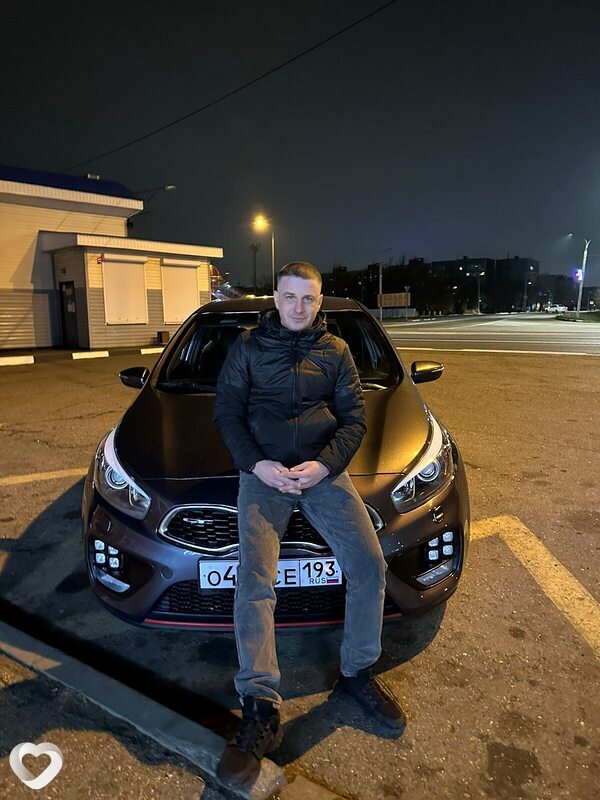 Виктор, 37, Тихорецке — анкета №4178810