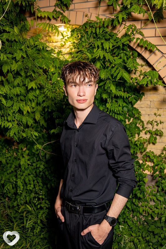 Радомир, 19, Краснодаре — анкета №4179726