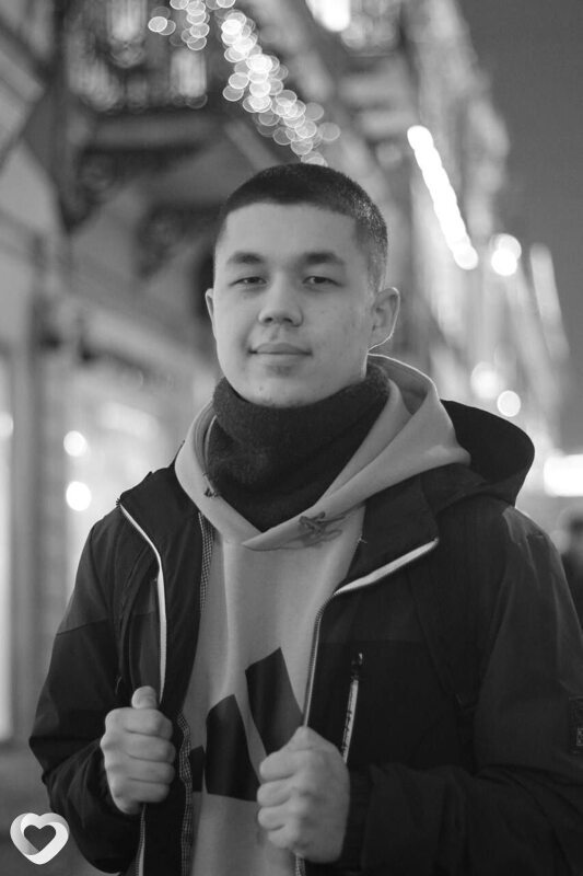 Илья, 21, Санкт-Петербурге — анкета №4180229