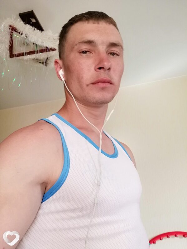 Николай, 30, Ангарске — анкета №4180587