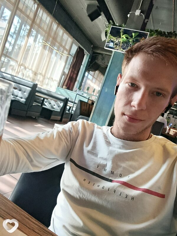Владислав, 25, Новосибирске — анкета №4180880