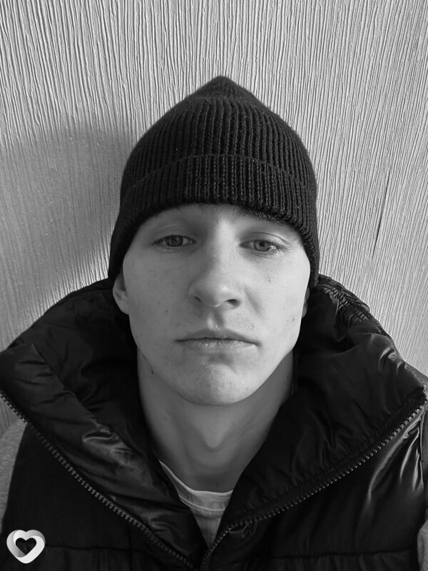 Nikisss, 18, Новосибирске — анкета №4180529