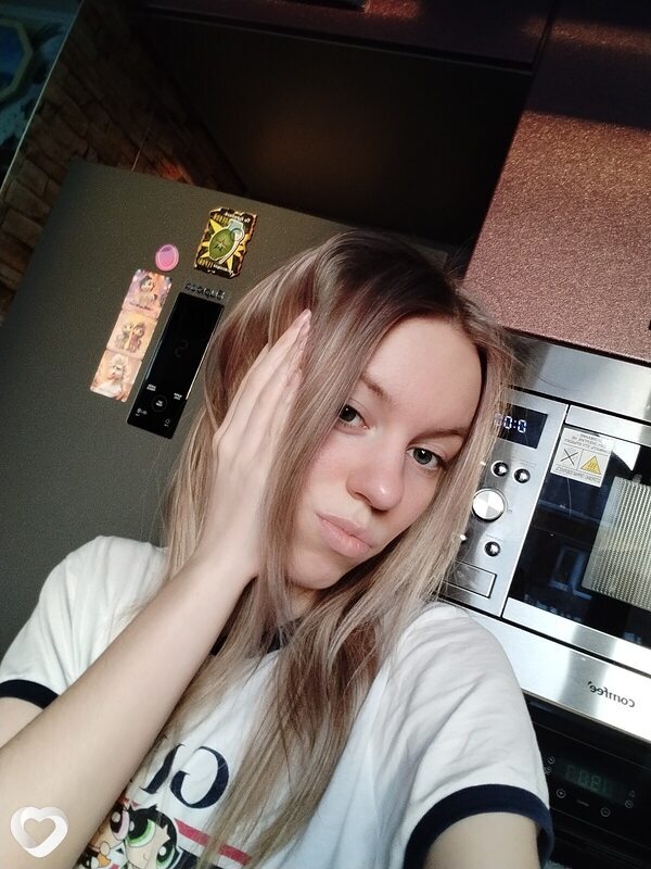 Ксения, 18, Омске — анкета №4181501