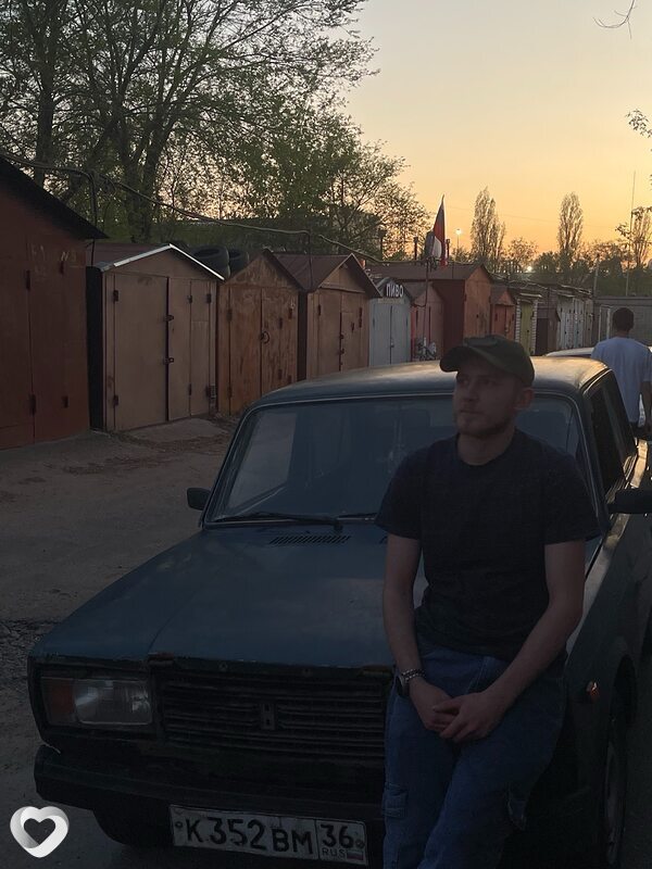 Ярослав, 22, Воронеже — анкета №4181617