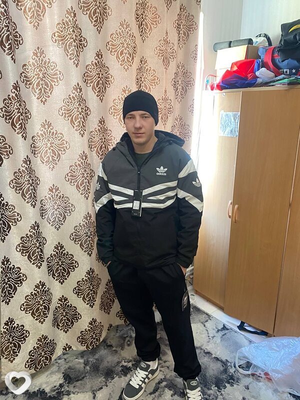 Иван, 20, Ханты-Мансийске — анкета №4182523