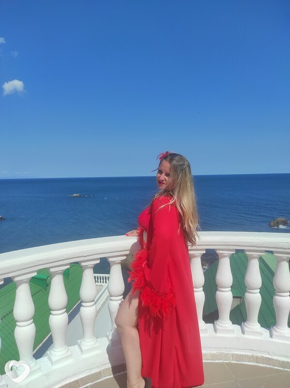 Альбина, 40, Алуште — анкета №4182537