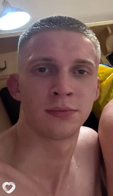 Дима, 21, Твери — анкета №4182539