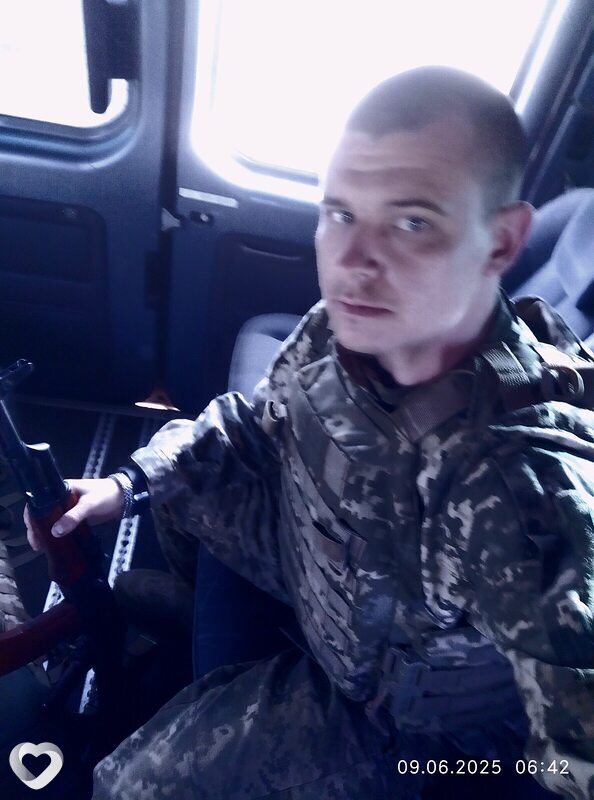 Алекс, 28, Днепр — анкета №4182924