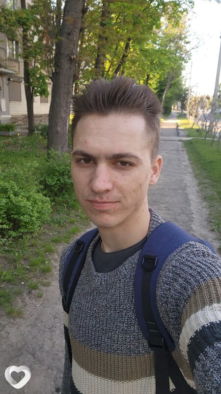 Максим, 23, Харькове — анкета №4183209