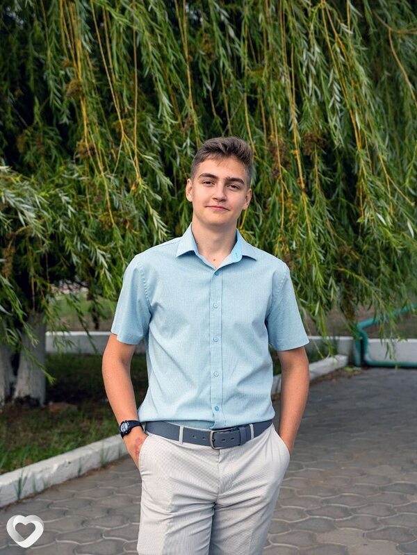 Максим, 20, Санкт-Петербурге — анкета №4183493
