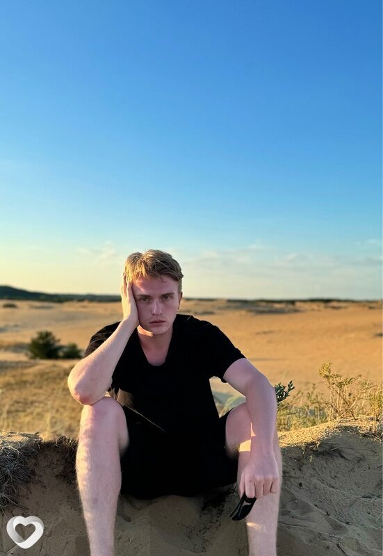 Эдуард, 23, Москве — анкета №4183851
