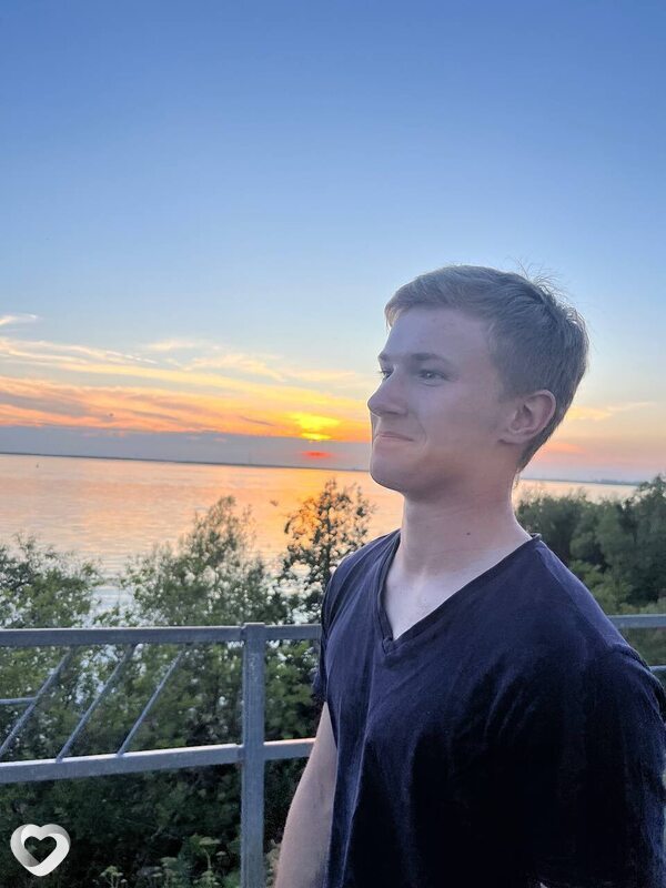 Тимур, 19, Архангельске — анкета №4183801