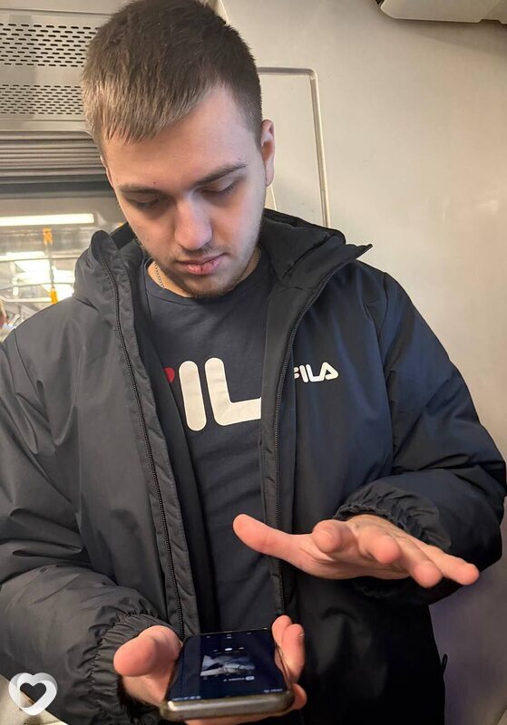 Женя, 21, Москве — анкета №4184400