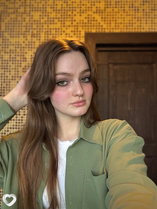 Лиза, 21, Санкт-Петербурге — анкета №4185121