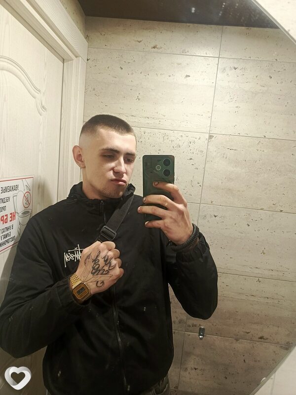Егор, 21, Новороссийске — анкета №4185127