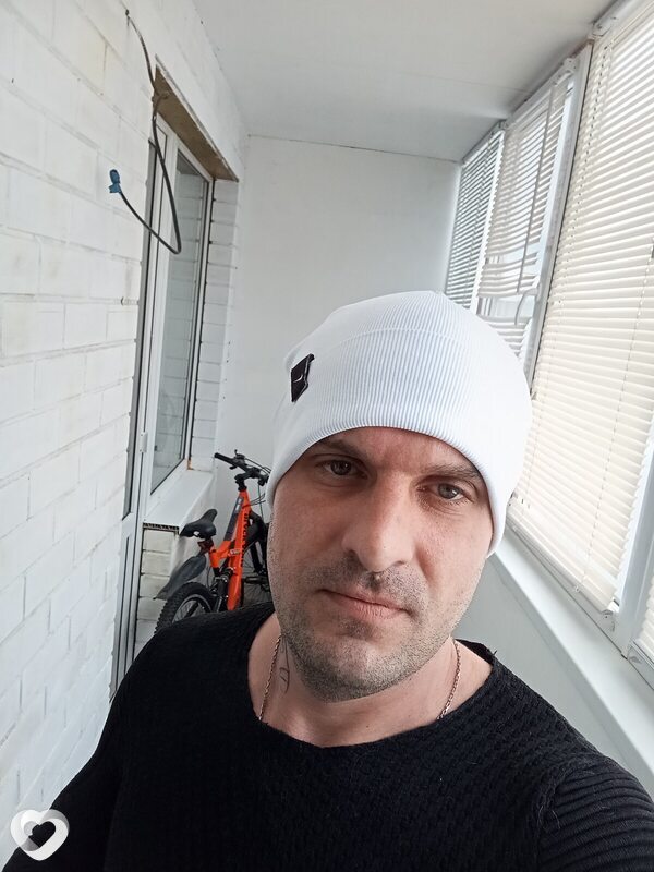 Артём, 36, Волгограде — анкета №4186664