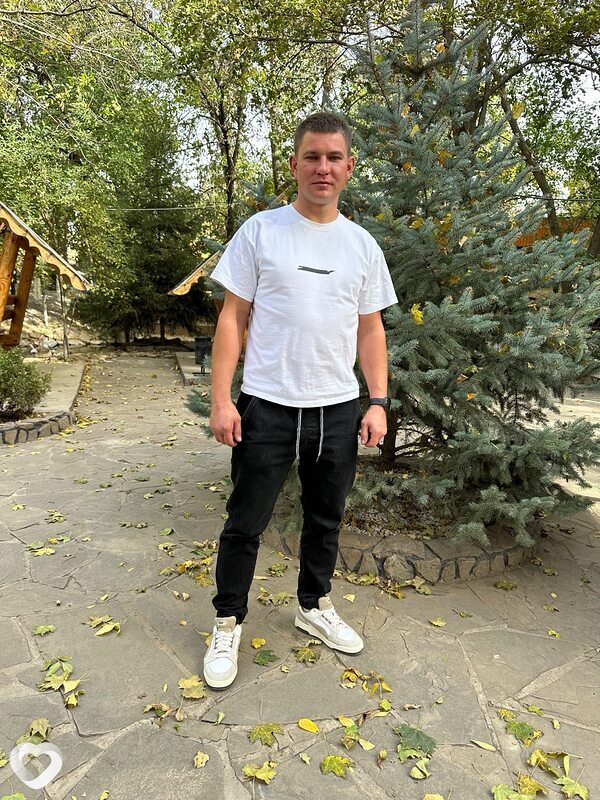 Дмитрий, 35, Луганске — анкета №4186528