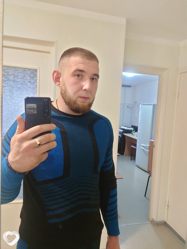 Антон, 26, Красноярске — анкета №4186955