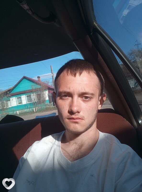 Рома, 21, Черемхове — анкета №4187840