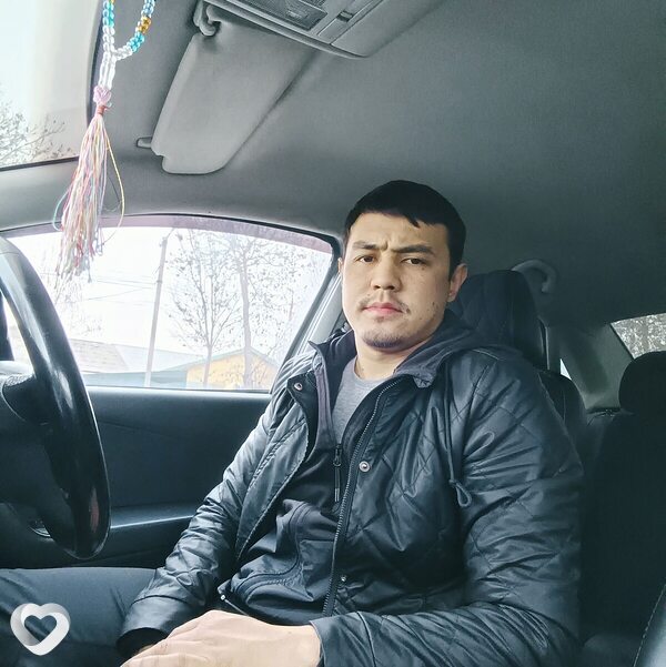 Азизбек, Кызыл-Кия