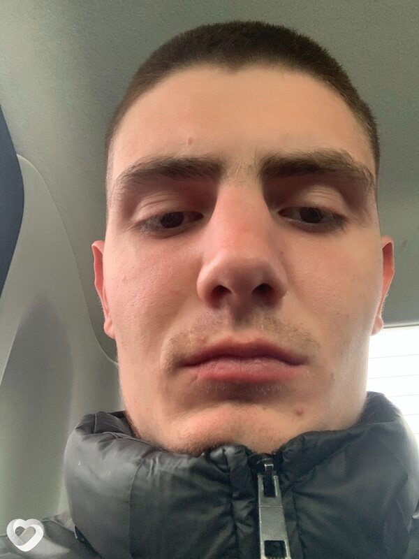 Николай, 23, Саратове — анкета №4190037
