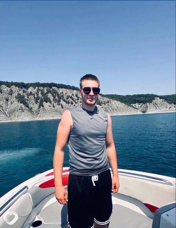 Данил, 25, Волгограде — анкета №4190122