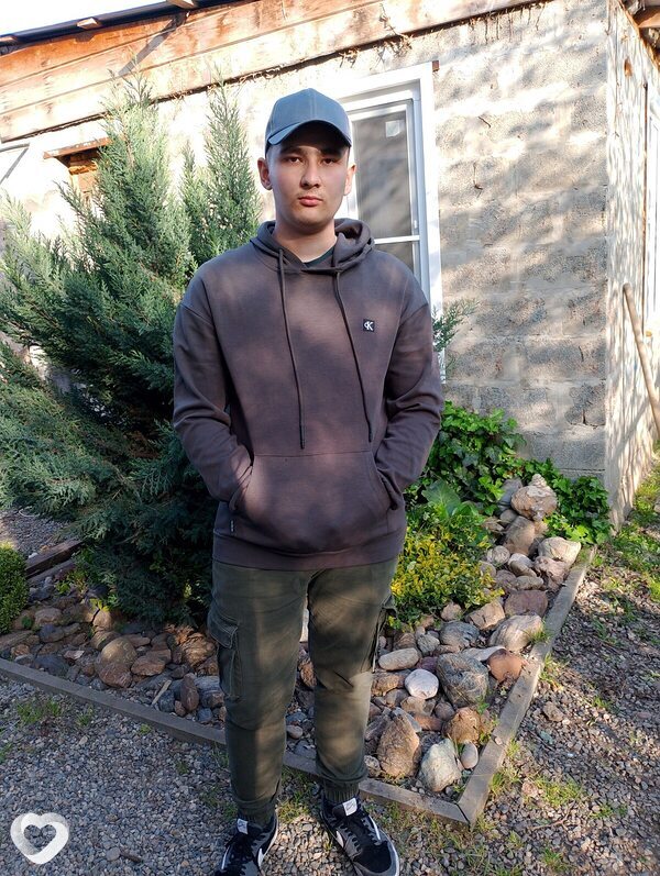 Егор, 20, Лабинске — анкета №4190544