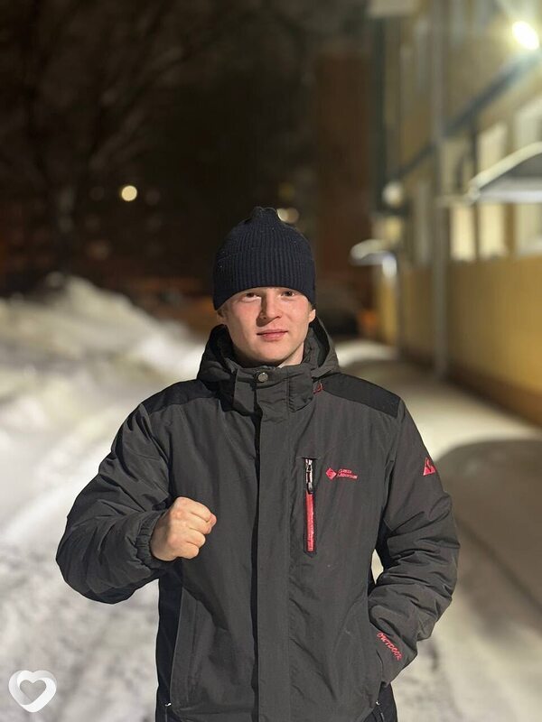 Владислав, 23, Перми — анкета №4190921