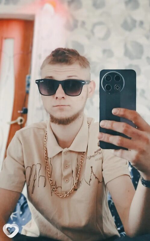 Алексеевич, 25, Шахтах — анкета №4192900